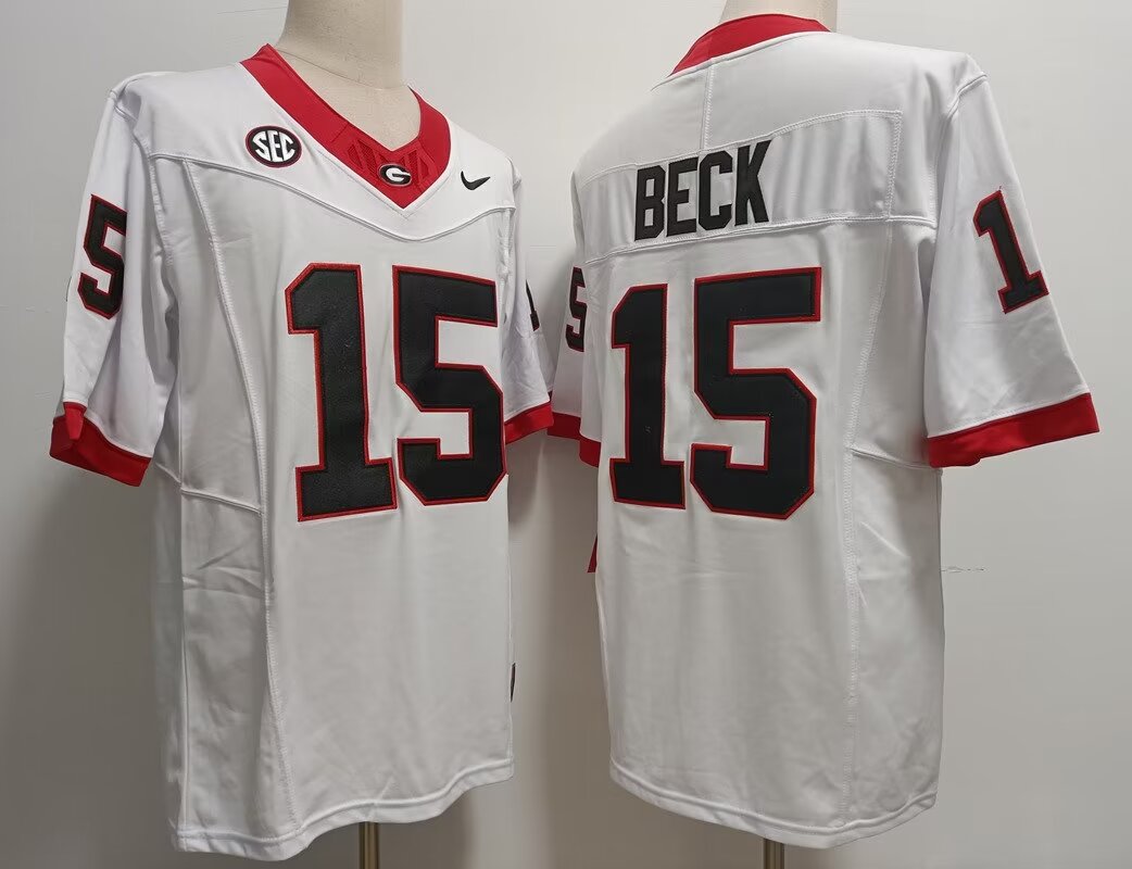 2024 NCAA Men Bulldog 15 Carson Beck white nike jerseys